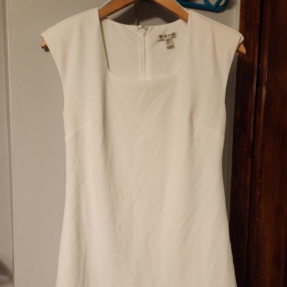 Versona White Midi Dress